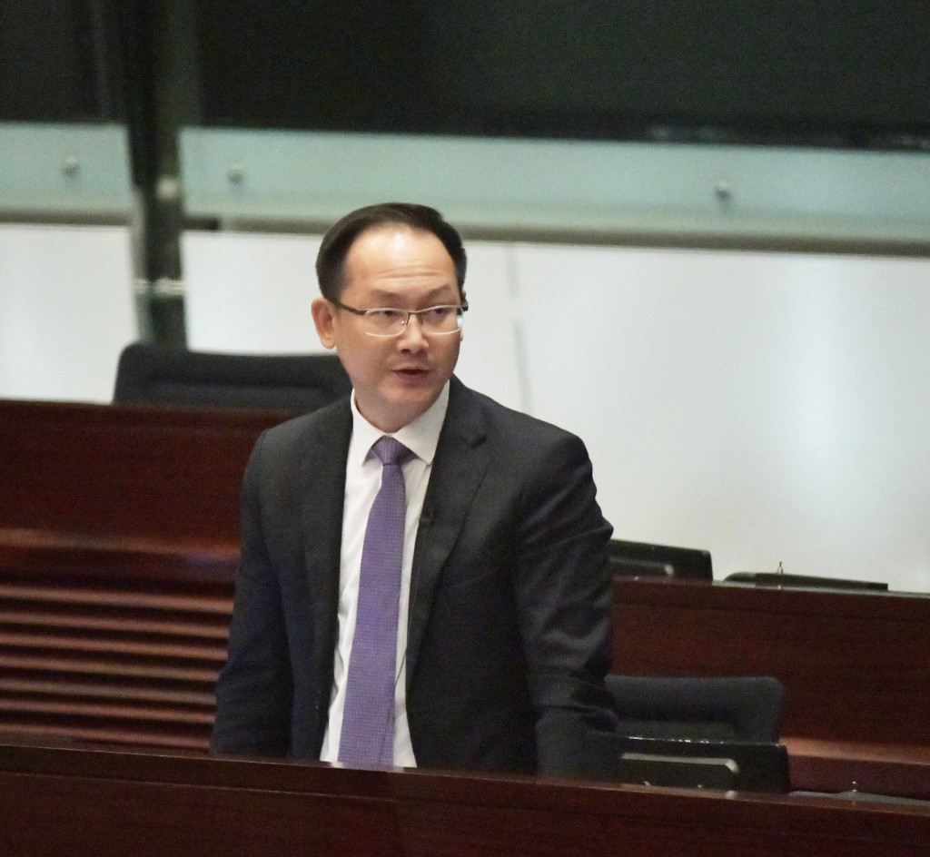 民建聯陳學峰分析,圍標問題根源在於貪腐的問題,部分不法分子操控專業人士的害群之馬壟斷市場。資料圖片 民建聯陳學峰分析,圍標問題根源在於貪腐的問題,部分不法分子操控專業人士的害群之馬壟斷市場。資料圖片