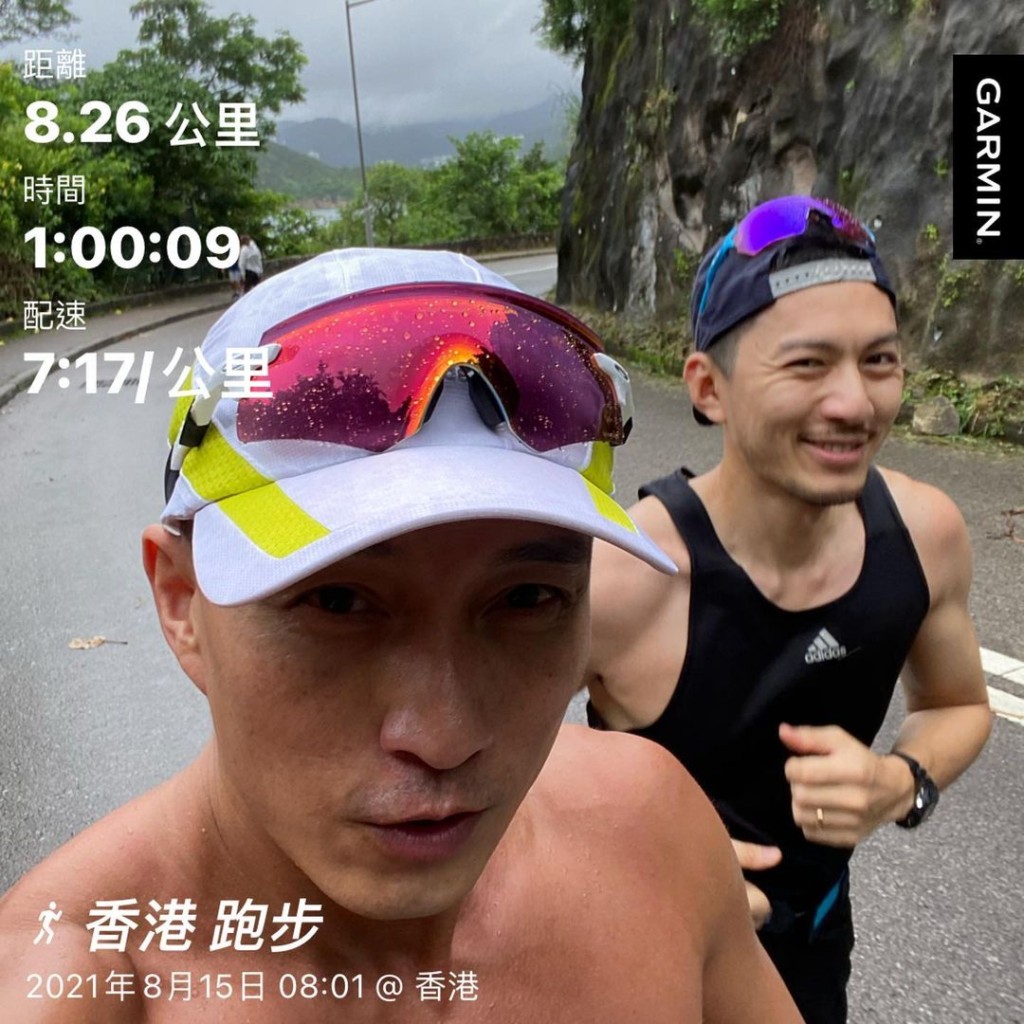 Ben同山聰不時自拍。