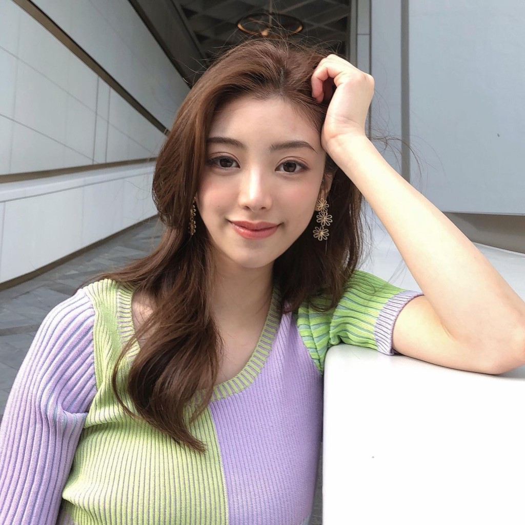 潘藝桐早年與拍擋開了間婚禮及活動策劃公司。