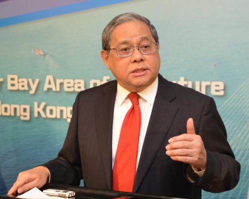 冯国经表示，市民应多认识大湾区带来的重大发展机遇。