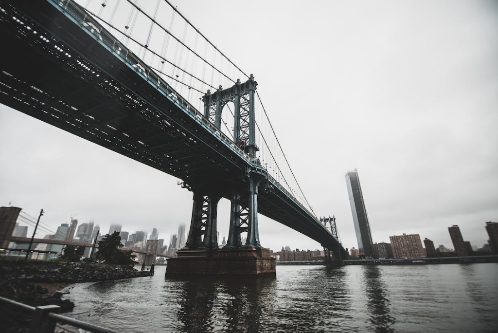 紐約排名第2，城市高淨值人士數量是11,845，按年2.3%。