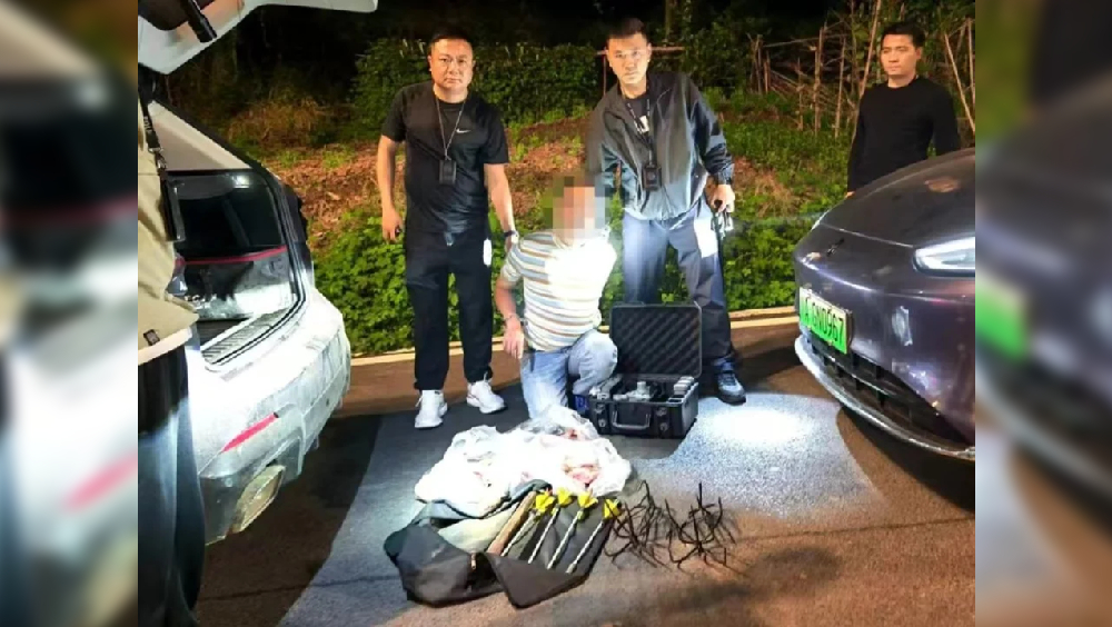 川漢改裝熱成像無人機，高空彈射「墜箭」獵殺野生動物。宜賓市公安局