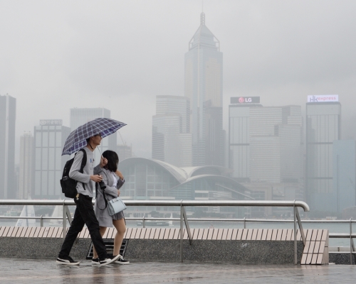 預測今日有一兩陣驟雨。資料圖片