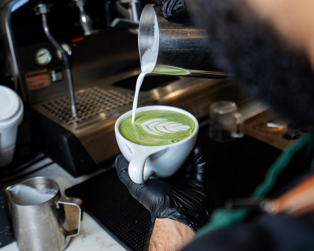 抹茶飲品價格將大幅升高。路透社
