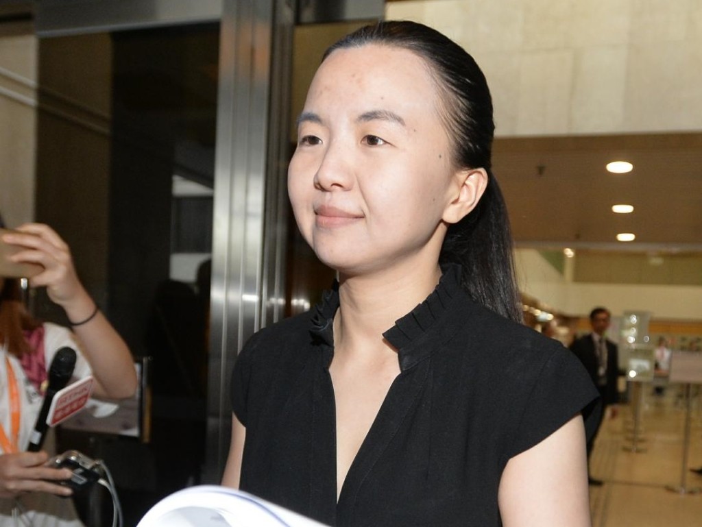 涉及藐視法庭罪成被遣返内地的女子唐琳玲。資料圖片