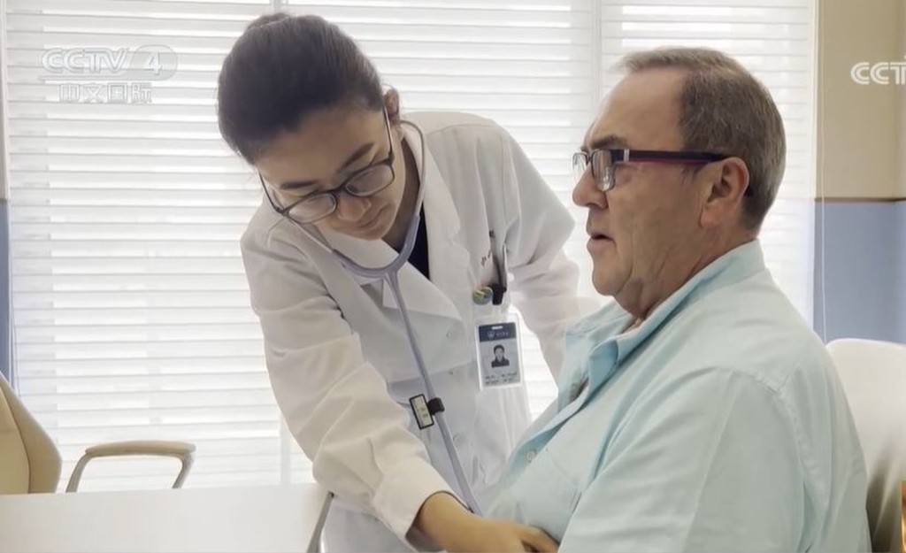 來華旅遊順道看病，上海國際醫療受青睞。