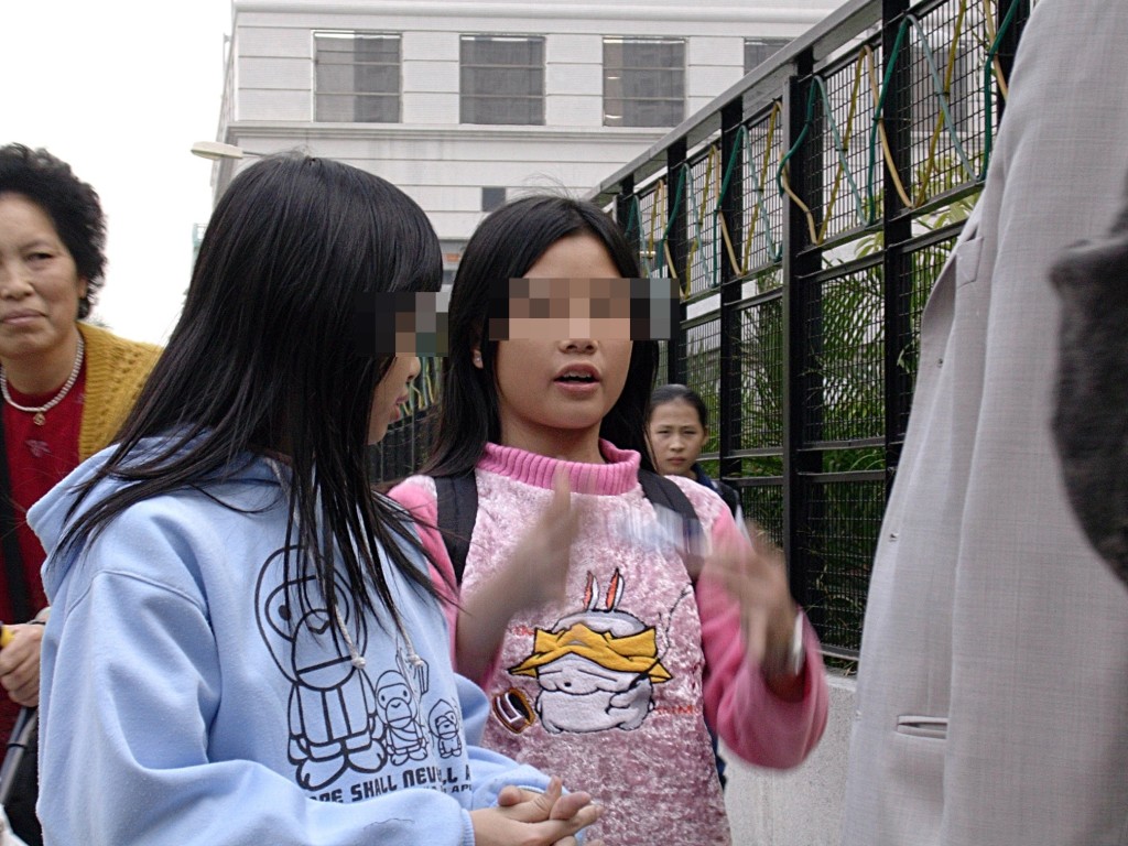 2004年，天水圍不少女童曾被招攬入錫安教。資料圖片