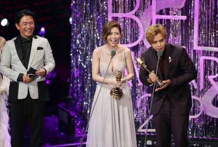 小猪更凭《娱乐百分百》得过金钟奖。