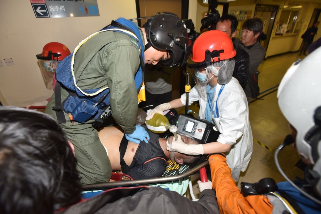 潘被送往醫院搶救,惜告不治。楊偉亨攝
