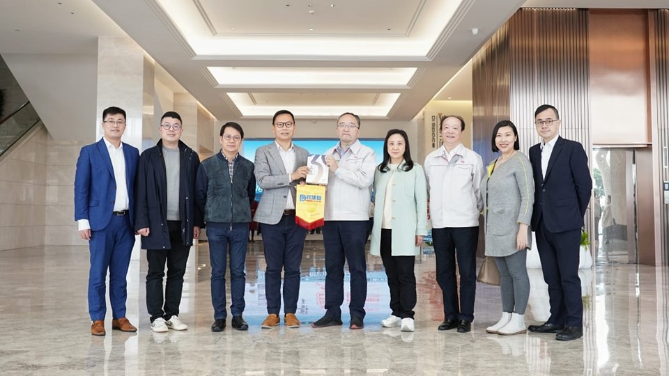 民建聯立法會議員考察大灣區,並到訪比亞迪總部參觀。民建聯提供