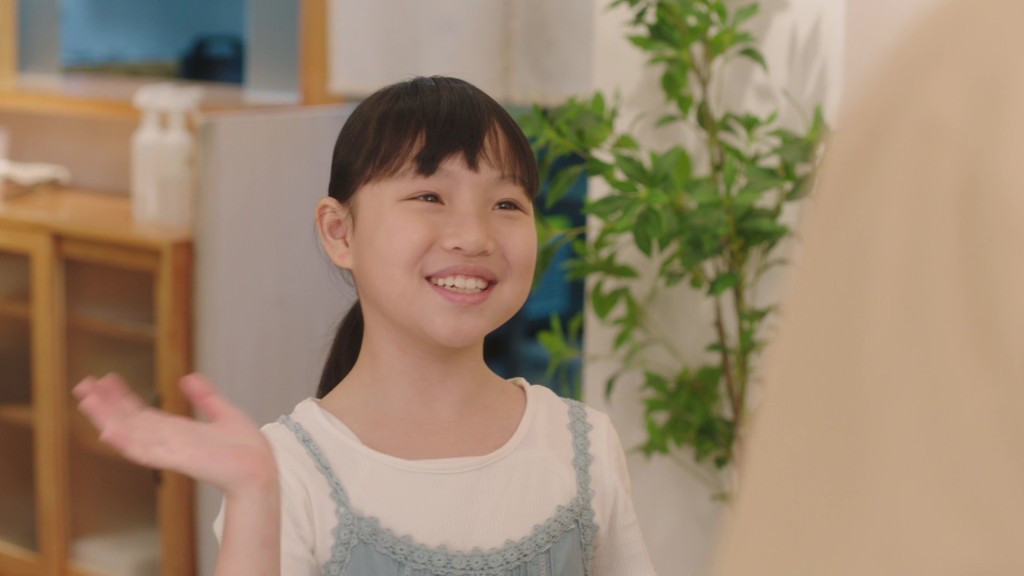 原來飾演Yoyo阿女嘅,就係《九龍城寨》嘅魚蛋妹菁菁。 原來飾演Yoyo阿女嘅,就係《九龍城寨》嘅魚蛋妹菁菁。