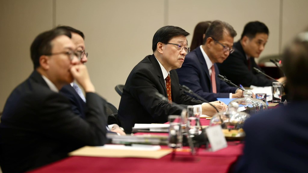 李家超擔任主席的特首顧問團今日在政府總部舉行第二次會議。