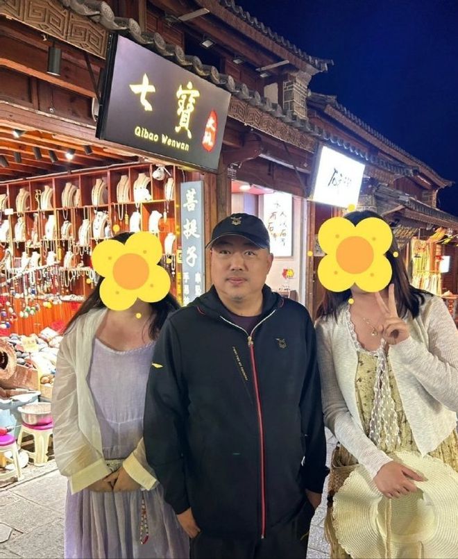 網友在雲南大理偶遇旅遊中的劉國梁。 網友在雲南大理偶遇旅遊中的劉國梁。