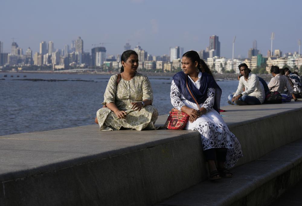 仅有10%的印度适龄妇女进入了劳动力市场。