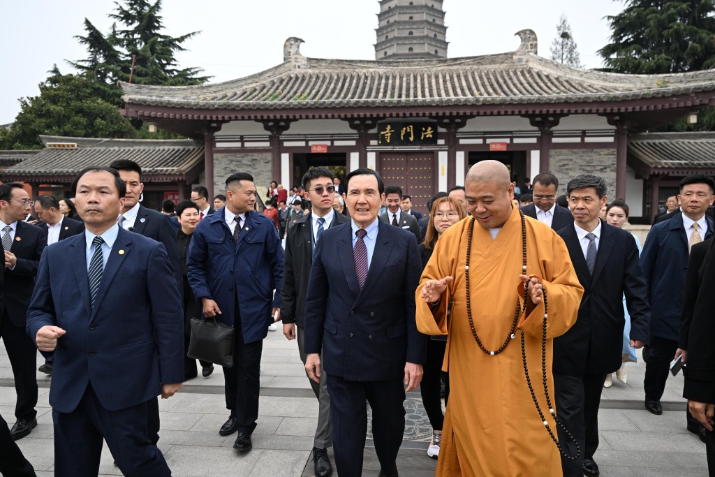 馬英九參觀陝西省寶雞法門寺。