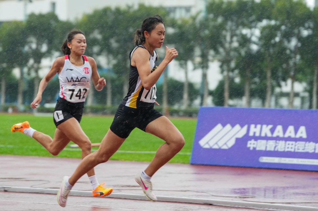 李紫桃以12秒15奪得女子百米飛人稱號。 田總圖片