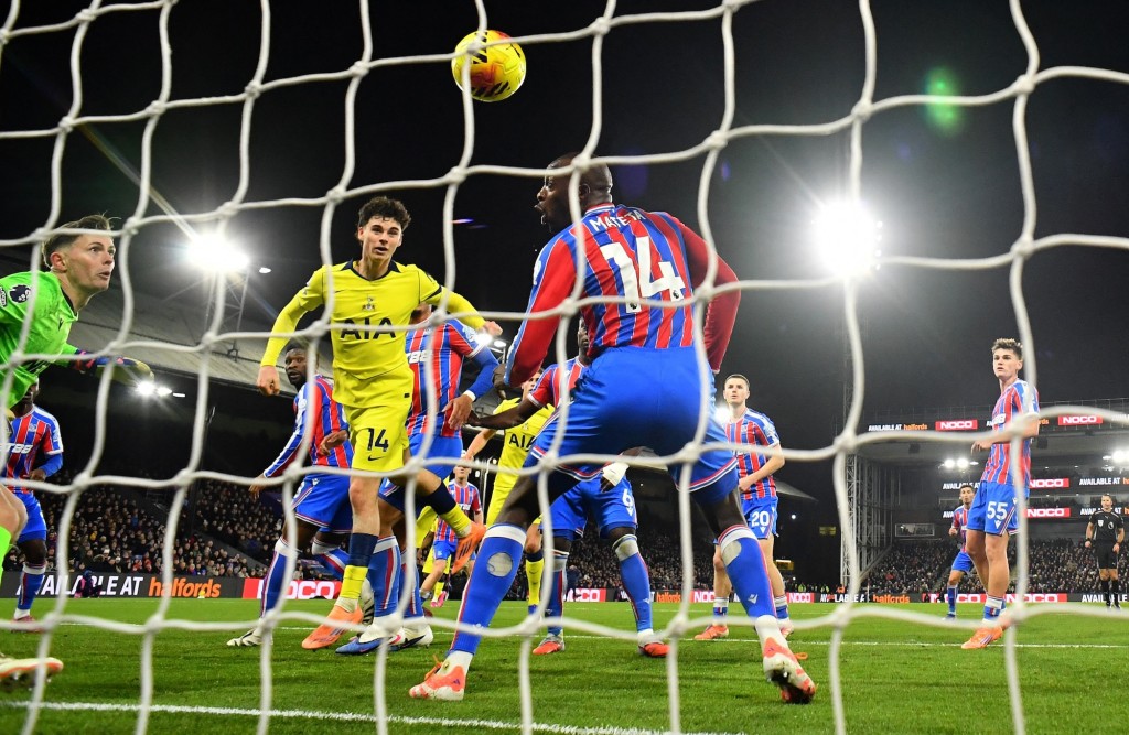 格雷攻入个人首个一队入球。路透社