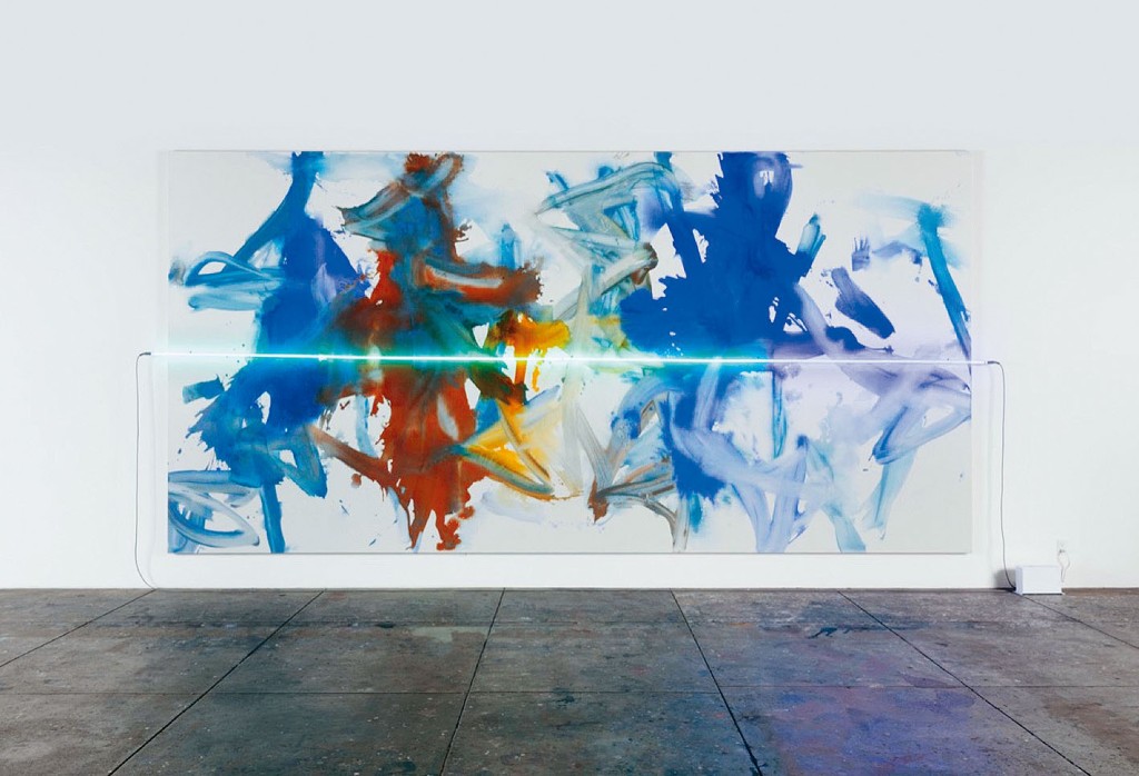 美美国艺术家Mary Weatherford的《Timo、Danny、Nasim和Mary共游龙舌兰园》。（摄：Fredrik Nilsen Studio；由洛衫矶David Kordansky Gallery提供）