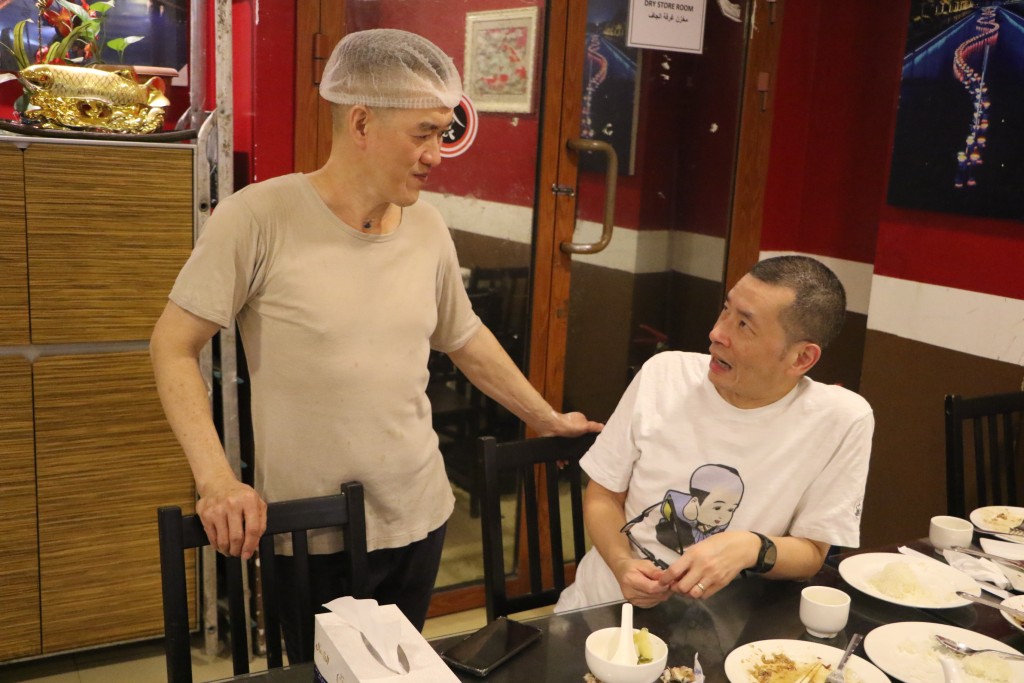 OK餐廳由馬來西亞華人Jacky（左）開設。
