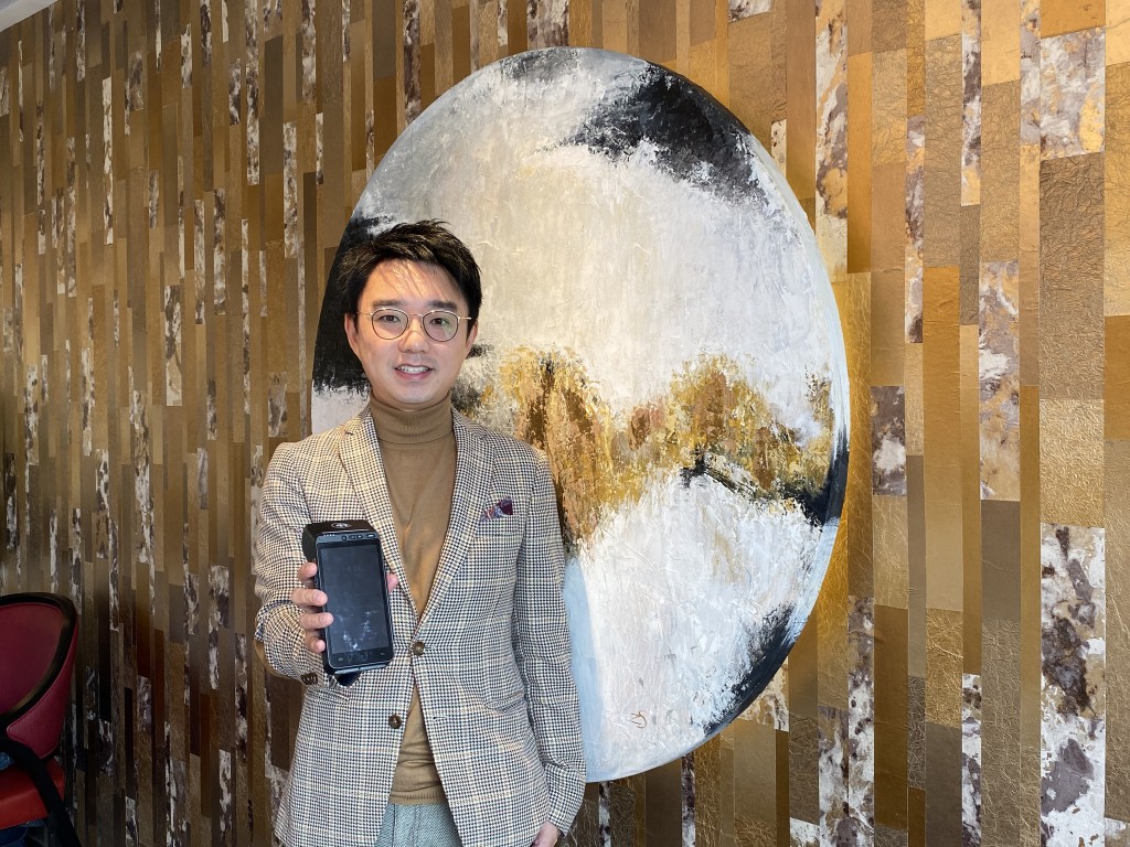 劳俊杰认为，本港发展电子支付先驱，透过聚合支付，同一终端处理所有支付系统收款，商户并可获得销售报表。资料图片