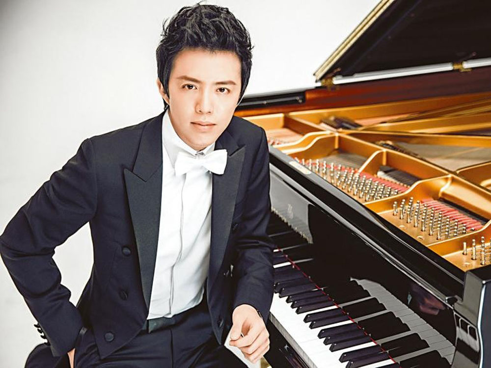 李云迪嫖娼被捕。