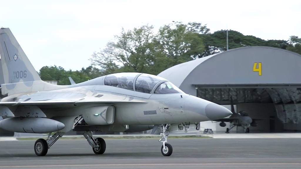 FA-50PH为韩国研制的轻型战斗攻击机。社交平台X