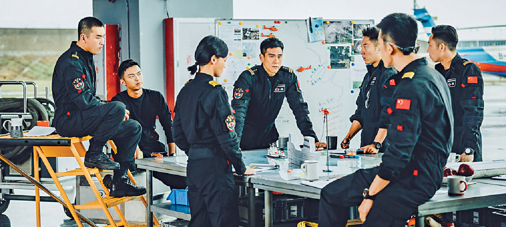 ■《緊急救援》講述海上救援隊的故事。