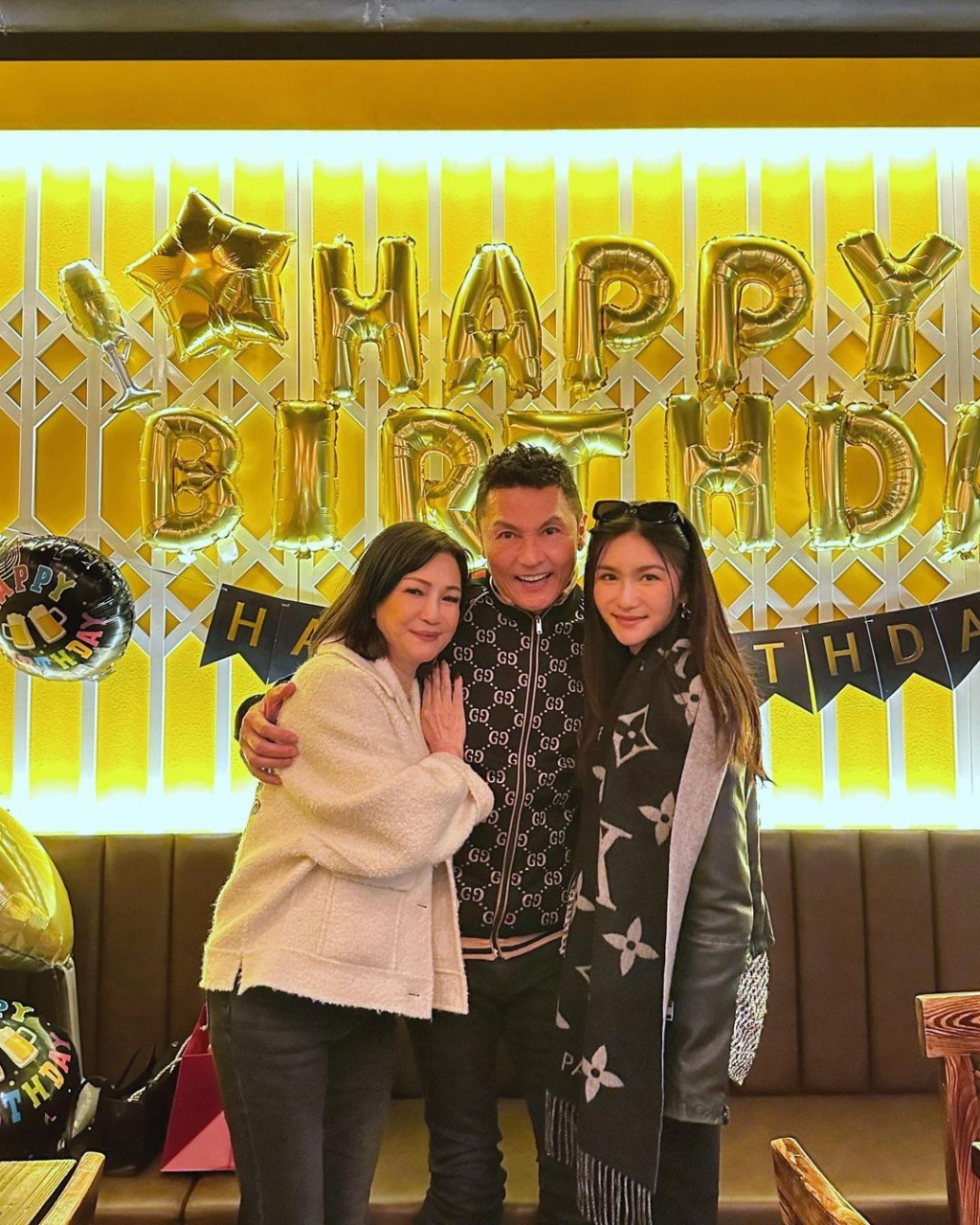 關禮傑2月跟家人一起慶祝61歲生日。  ​
