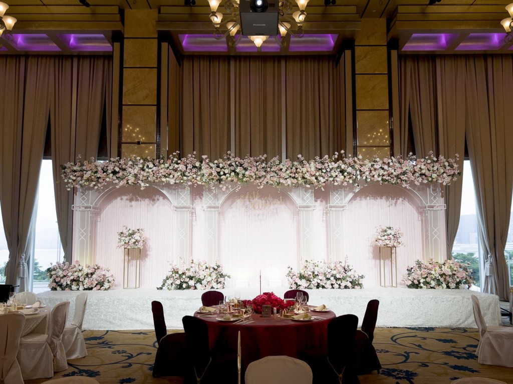 「PS Wedding & Event Decoration」提供婚禮佈置及相關產品零售服務。 「PS Wedding & Event Decoration」提供婚禮佈置及相關產品零售服務。