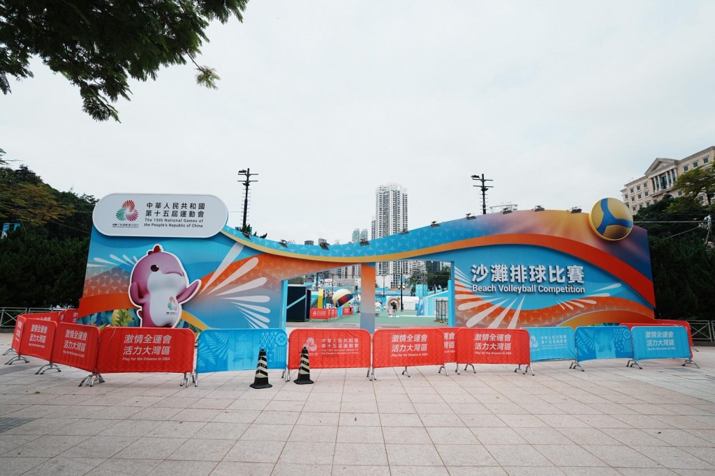 全運會期間,市民可於現場購買門票。汪旭峰攝 全運會期間,市民可於現場購買門票。汪旭峰攝