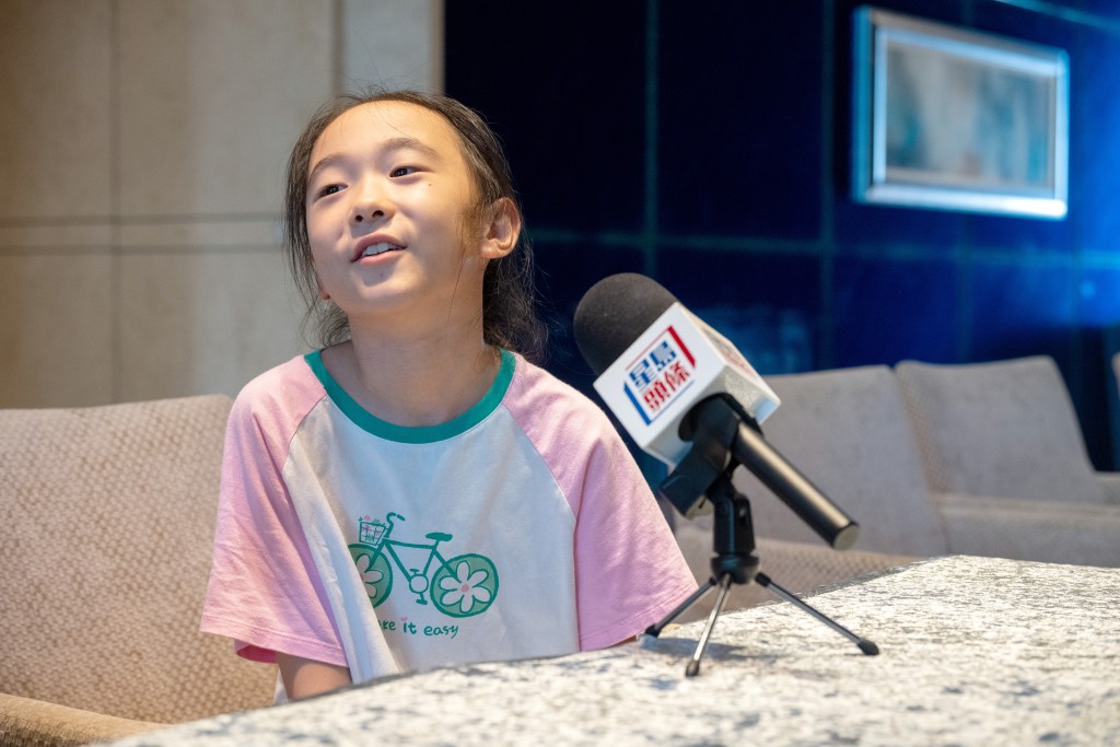 年僅10歲方小朋友雖然來港只有兩年，已經可以說出一口流利的廣東話，未來目標打算入讀香港大學醫學院。劉駿軒攝