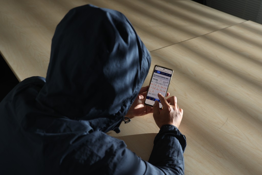 非法賭博近年越來越猖獗，2023年港人輸給外圍莊家的金額最少150億元。