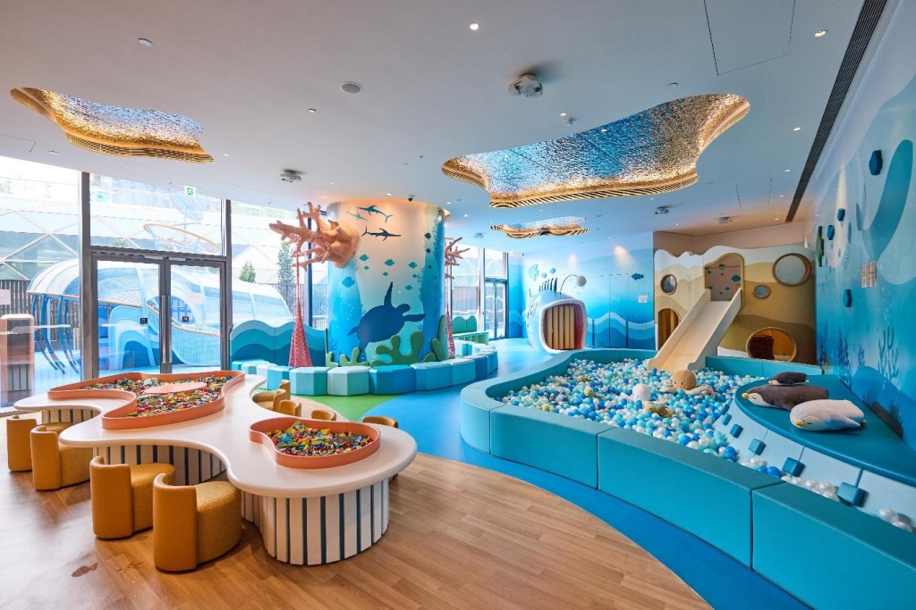 會所設有LEGO專區,並配置LEGO SPIKE教育套裝,可用作Steam教學。 會所設有LEGO專區,並配置LEGO SPIKE教育套裝,可用作Steam教學。