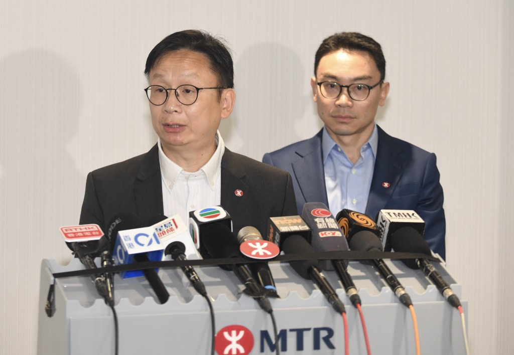 左起：梁志添，李嘉良。