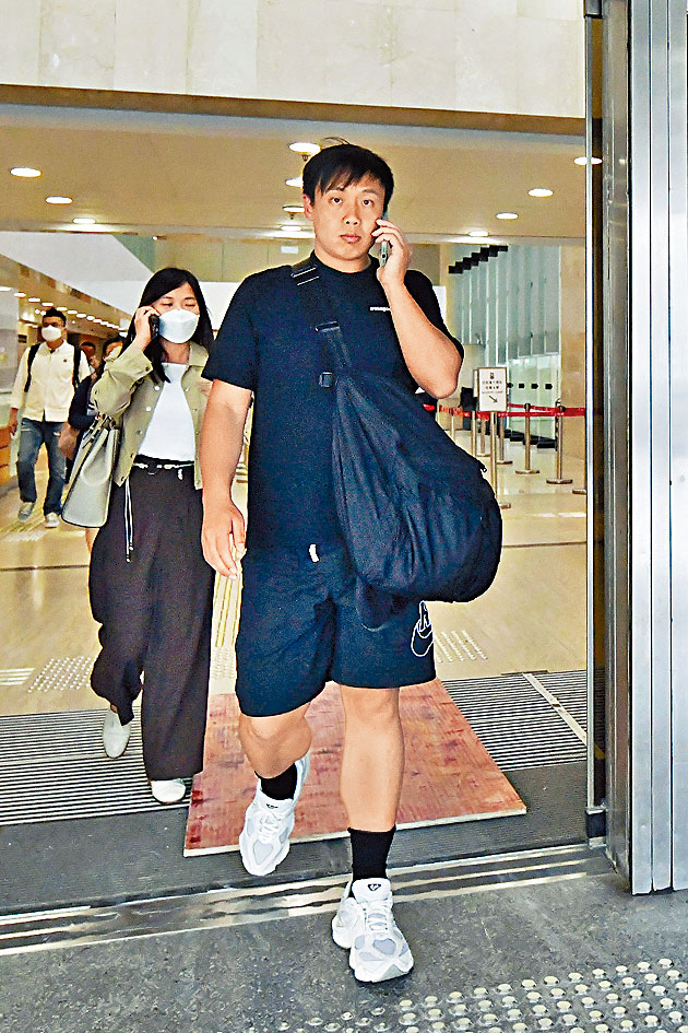 偵緝警員陳兆輝出庭作供。