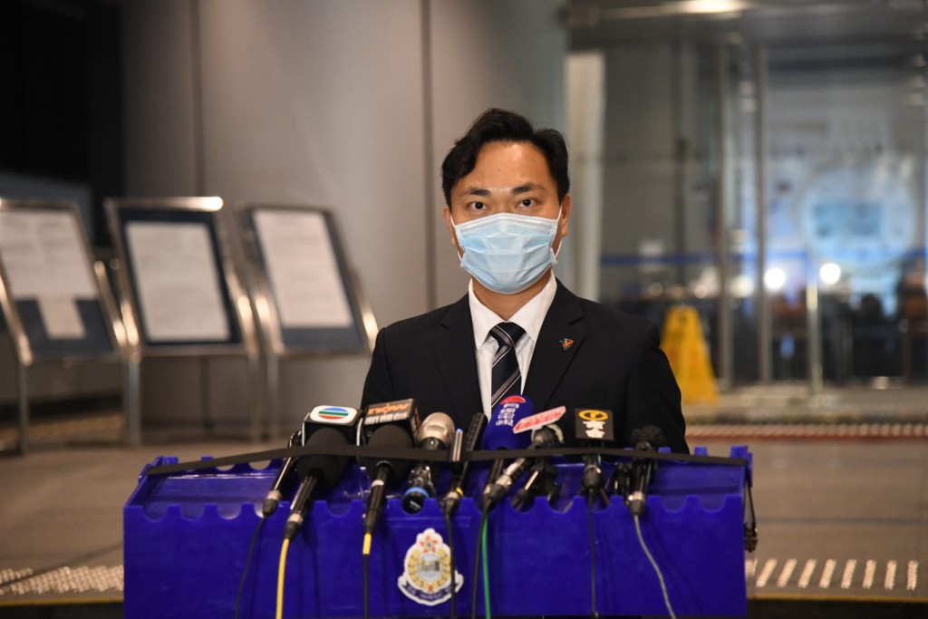 商業罪案調查科高級督察鄧啟榮。
