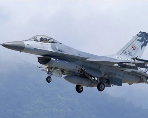 台灣向美國採購的F-16V戰機或於明年起交貨。網圖