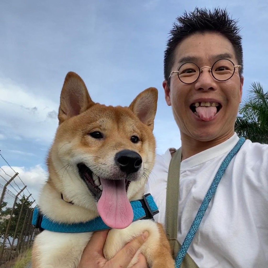 林曉峰視愛犬林滔為第三個仔。
