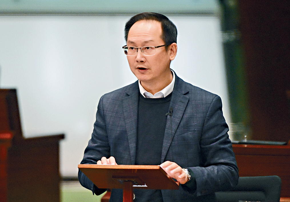 陳學鋒指據調查顯示，超過八成、接近九成的公居居民，都有意願購買購買現居單位。資料圖片