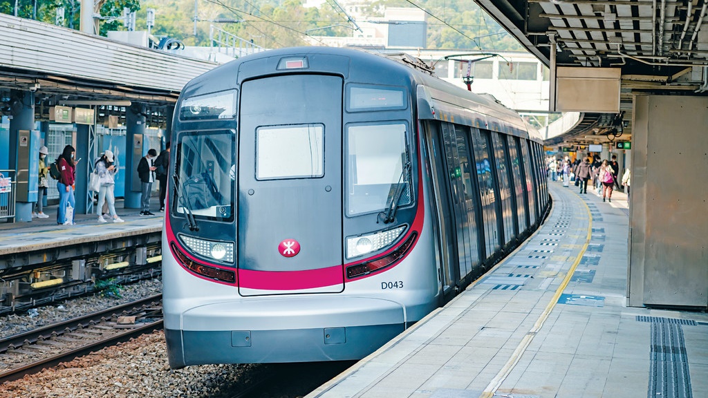 立法會選舉2025︱港鐵：投票日提早開出頭班車 便利票站人員作準備