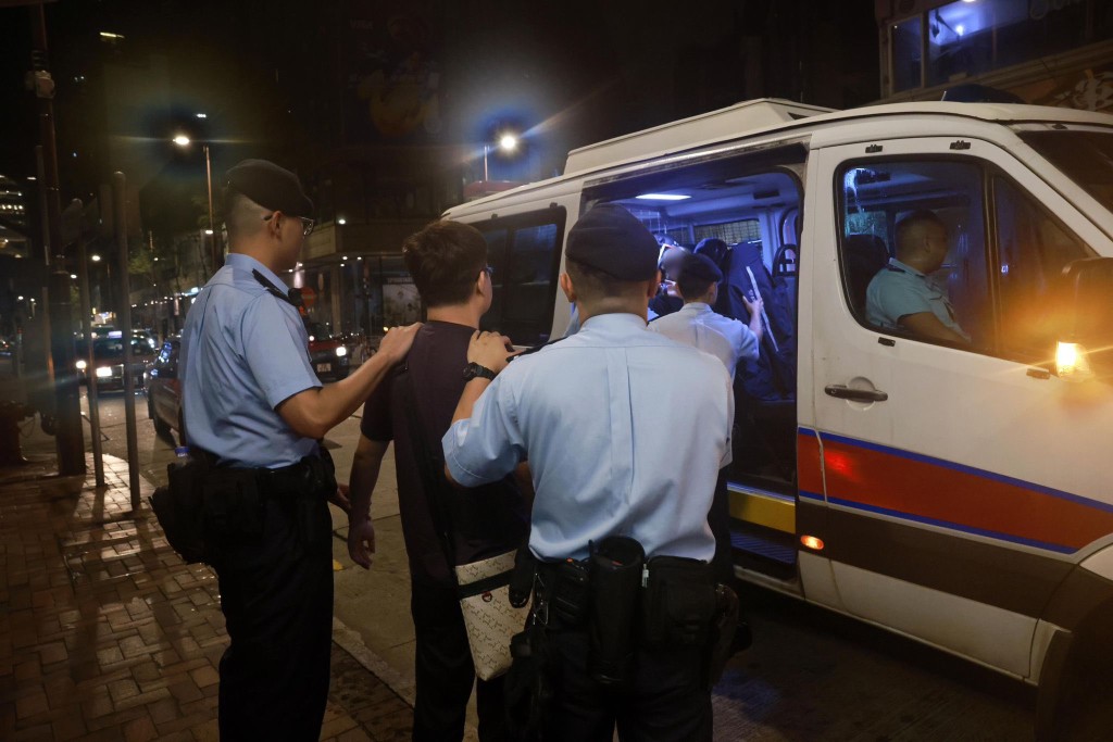 行動拘捕超過80人。警方FB 行動拘捕超過80人。警方FB