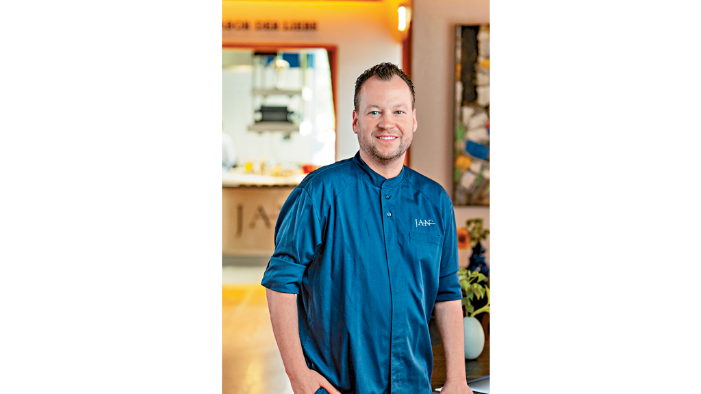 重视精准、擅长将传统与现代相结合的德国名厨Jan Hartwig。