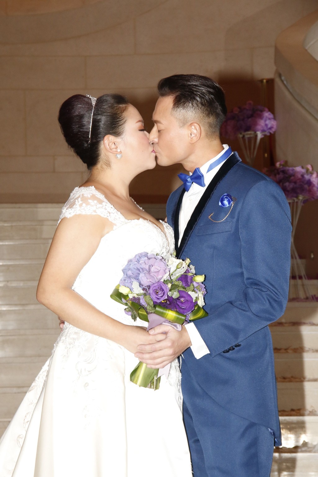 海俊杰2017年与任职化妆师女友莫家慈（Effie）结婚，彭敬慈和傅颖为伴郎及伴娘。 ​  ​