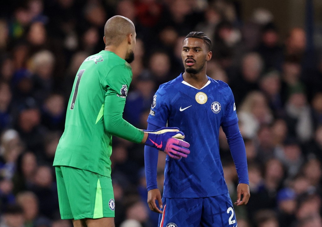 左閘祖列爾哈圖經常失位。路透社