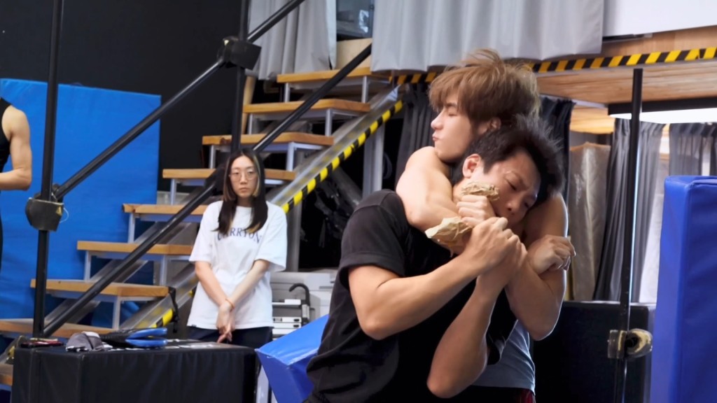 次飾演殺手的Jeffrey有多場動作場面均親身上陣。