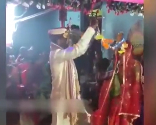 死者的婚礼片段其后于当地疯传。影片截图