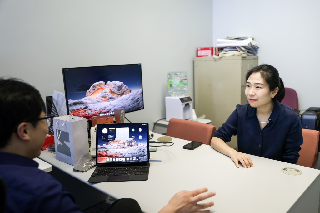 香港中文大學3項研究正基於百圖生科的基礎模型和計算平台作進一步開發,其中已發表的是AI藥物協同預測項目。 香港中文大學3項研究正基於百圖生科的基礎模型和計算平台作進一步開發,其中已發表的是AI藥物協同預測項目。