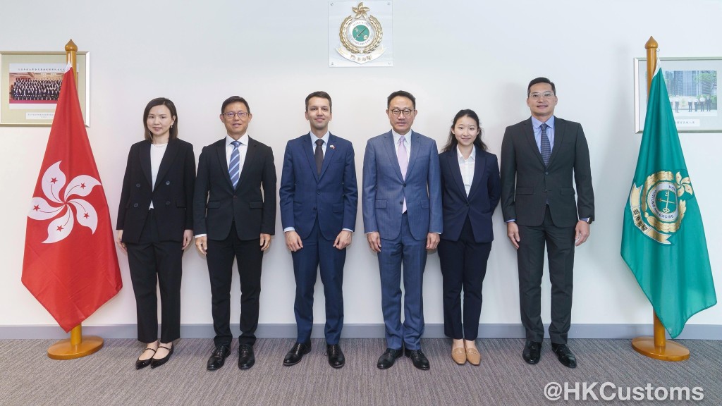 烏拉圭駐港總領事首度拜訪海關 加強雙邊合作。海關圖片