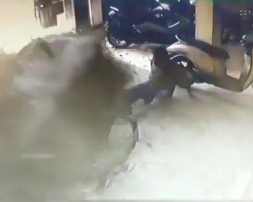 爆炸發生的一瞬間。(網圖)