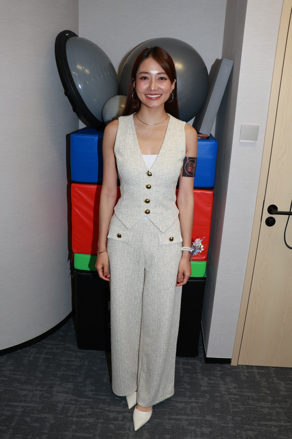 刘温馨今日出席医疗旗舰店开幕礼,大方承认回复单身。 刘温馨今日出席医疗旗舰店开幕礼,大方承认回复单身。